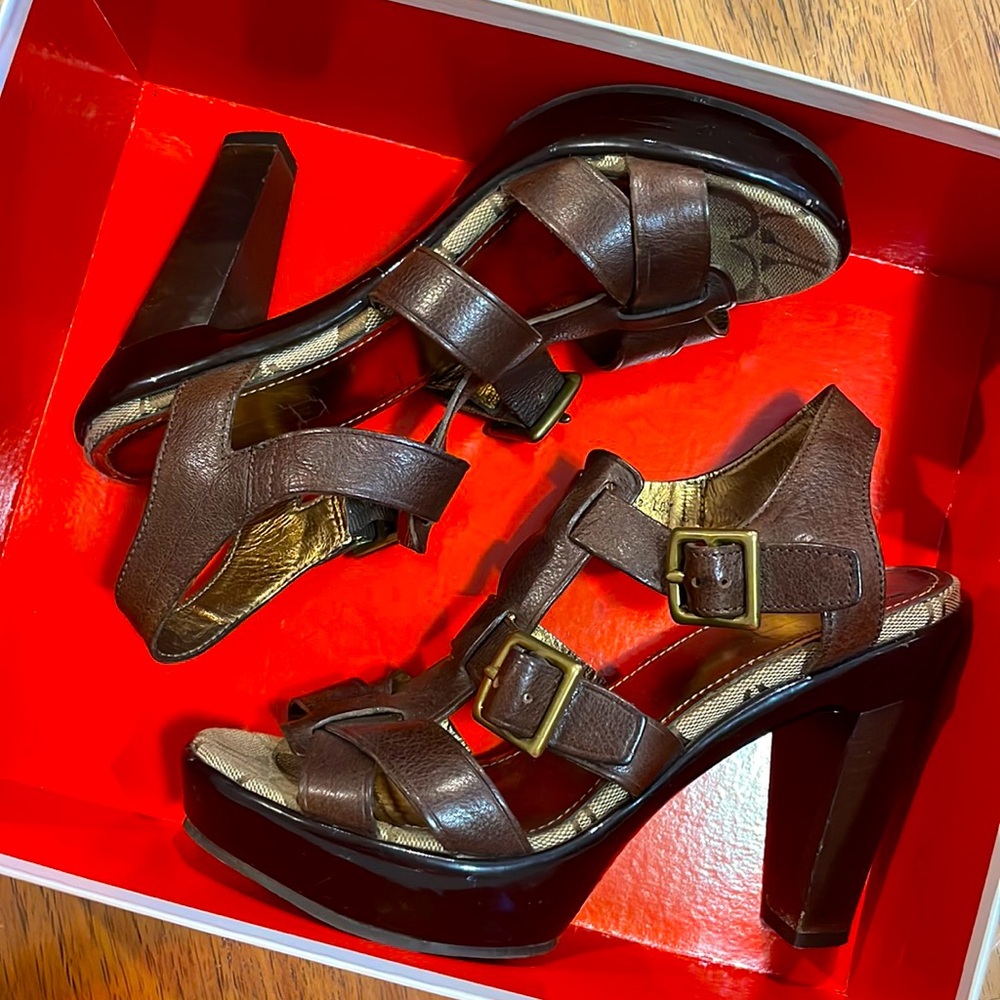 Coach Jaime platform buckle strappy heeled sandals 7B
